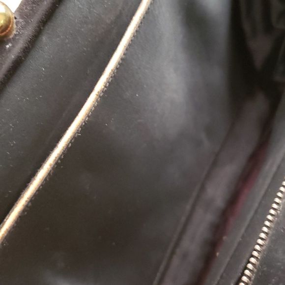 vintage velvet finish chain handbag - Picture 10 of 12